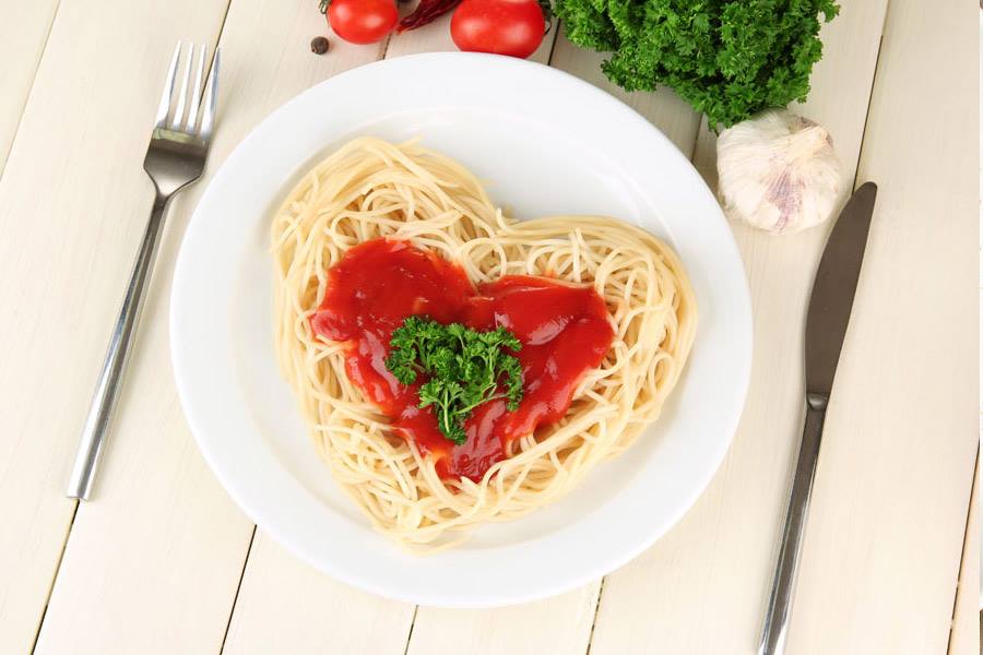 pasta bolognese in the shape of a heart